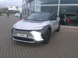 Silber Gebraucht 2022 Toyota bZ4X Comfort SUV | 36.779 € (Teuer)