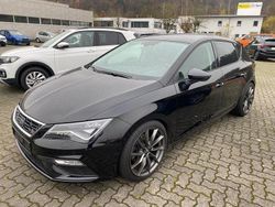 Mitternachtsschwarz Gebraucht 2018 Seat Leon FR Limousine | 15.950 € (Fairer Preis)