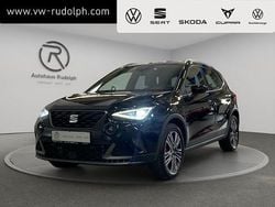 Mitternachtsschwarz Gebraucht 2024 Seat Arona FR SUV | 20.489 € (Fairer Preis)