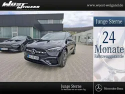 Schwarz Gebraucht 2025 Mercedes GLA220 AMG SUV | 49.490 € (Fairer Preis)