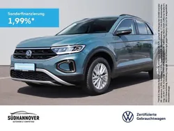Blau Gebraucht 2024 VW T-Roc Life SUV | 27.389 € (Guter Preis)