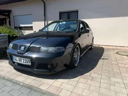 Schwarz Gebraucht 2003 Cupra Leon Kleinwagen | 6.000 €