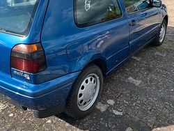 Blau Gebraucht 1996 VW Golf Kleinwagen | 2.800 € (Etwas zu teuer)