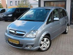 Silber Gebraucht 2009 Opel Meriva Innovation Van / Kleinbus | 3.488 € (Teuer)