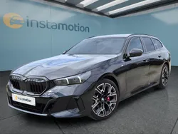 Schwarz Gebraucht 2025 BMW 520 Kombi | 59.949 € (Superpreis)