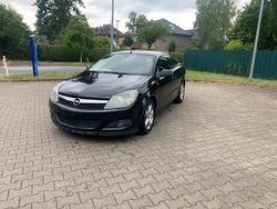 Schwarz Gebraucht 2007 Opel Astra Cabriolet Cabrio | 1.800 € (Fairer Preis)