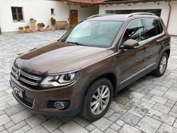 Braun Gebraucht 2012 VW Tiguan Sportline SUV | 8.900 € (Guter Preis)