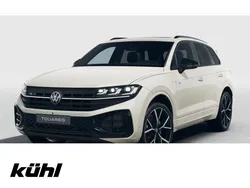 Sechura beige metallic Neu 2025 VW Touareg R-line SUV | 116.720 €