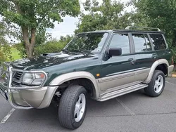 Grün Gebraucht 2000 Nissan Patrol SUV | 14.500 € (Teuer)