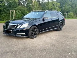 Schwarz Gebraucht 2010 Mercedes E300 Kombi | 6.999 € (Teuer)