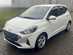 Weiß Gebraucht 2021 Hyundai i10 Trend Kleinwagen | 9.590 € (Superpreis)