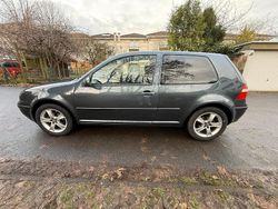 Andere farben Gebraucht 2003 VW Golf IV Kleinwagen | 2.700 €