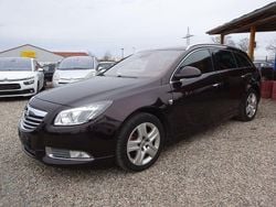 Braun Gebraucht 2010 Opel Insignia Innovation Kombi | 3.700 € (Guter Preis)