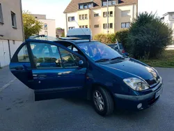 Blau Gebraucht 2001 Renault Scénic Van / Kleinbus | 2.500 € (Etwas zu teuer)