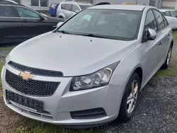 Argon silber/ice silver (m2) Gebraucht 2011 Chevrolet Cruze Limousine | 2.000 € (Guter Preis)