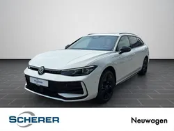 Weiß Neu 2025 VW Passat R-line Limousine | 62.850 € (Fairer Preis)