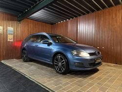 Pacific blue metallic Gebraucht 2016 VW Golf VII Trendline Kombi | 8.999 € (Guter Preis)