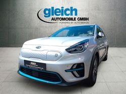 Silber Gebraucht 2021 Kia e-Niro Spirit SUV | 22.480 € (Guter Preis)