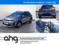 Grau Neu 2024 Kia Stonic SUV | 29.645 € (Teuer)