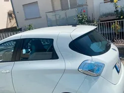 Weiß Gebraucht 2013 Renault Zoe Kleinwagen | 6.000 €