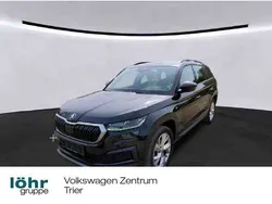 Schwarzmagic perleffekt met. Gebraucht 2022 Skoda Kodiaq Ambition SUV | 27.980 € (Superpreis)