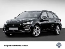 Midnightschwarz metallic Gebraucht 2024 Seat Leon ST FR Kombi | 31.444 € (Etwas zu teuer)