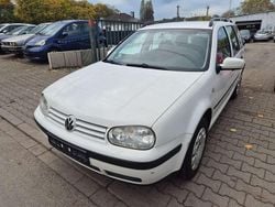 Candyweiß Gebraucht 2002 VW Golf IV Basis Kombi | 1.999 € (Guter Preis)