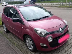 Rot Gebraucht 2012 Renault Twingo Kleinwagen | 4.500 €