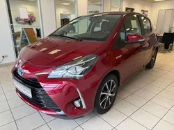 Ruby flare Gebraucht 2018 Toyota Yaris Hybrid Team Kleinwagen | 13.900 € (Guter Preis)