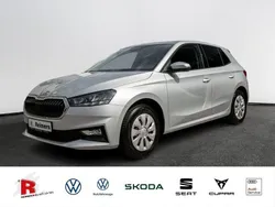 Silber Gebraucht 2024 Skoda Fabia Selection Limousine | 17.990 € (Fairer Preis)