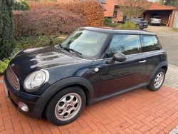 Schwarz Gebraucht 2009 Mini ONE Kleinwagen | 3.950 € (Fairer Preis)