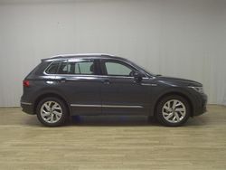 Grau Gebraucht 2022 VW Tiguan Elegance SUV | 21.380 € (Guter Preis)