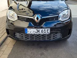 Schwarz Gebraucht 2021 Renault Twingo Urban Night Kleinwagen | 8.990 € (Superpreis)