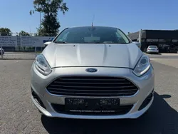 Silber Gebraucht 2015 Ford Fiesta Titanium Kleinwagen | 3.990 € (Superpreis)
