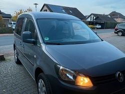 Silber Gebraucht 2012 VW Caddy Van / Kleinbus | 4.000 € (Guter Preis)