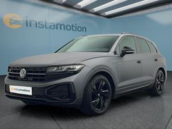 Grau Gebraucht 2024 VW Touareg SUV | 71.299 € (Teuer)