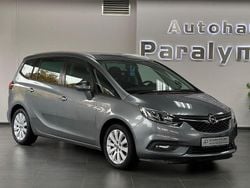 Grau Gebraucht 2018 Opel Zafira Van / Kleinbus | 11.690 € (Guter Preis)