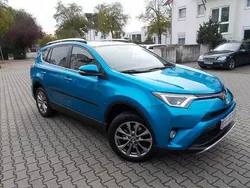 Blau Gebraucht 2016 Toyota RAV4 SUV | 16.500 € (Fairer Preis)