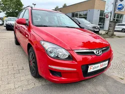 Rot Gebraucht 2010 Hyundai i30 Edition+ Kombi | 3.998 € (Fairer Preis)