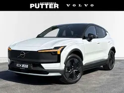 Crystal white / metallic Neu 2025 Volvo EX30 Performance SUV | 55.490 € (Fairer Preis)