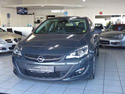 Grau Gebraucht 2013 Opel Astra Innovation Limousine | 10.600 € (Teuer)