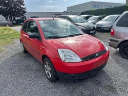 Rot Gebraucht 2004 Ford Fiesta Kleinwagen | 2.490 € (Fairer Preis)