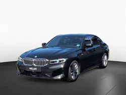 Black sapphire Gebraucht 2025 BMW 330 M Sport Limousine | 46.990 € (Fairer Preis)