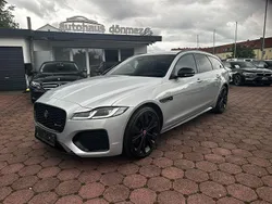 Silber Gebraucht 2023 Jaguar XF R-Dynamic Limousine | 34.900 € (Guter Preis)