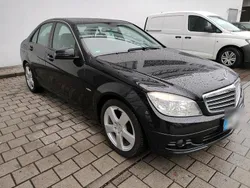Schwarz Gebraucht 2010 Mercedes C200 Limousine | 5.850 € (Fairer Preis)