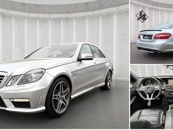 Iridiumsilber metallicl Gebraucht 2011 Mercedes E63 AMG AMG Limousine | 44.900 €