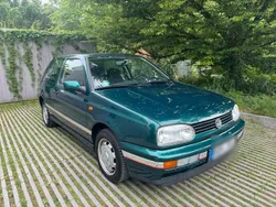 Grün Gebraucht 1997 VW Golf III Limousine | 2.500 €