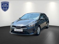 Grau (pentametal metallic (grau)) Gebraucht 2025 Kia Ceed Kleinwagen | 24.590 € (Fairer Preis)