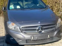 Grau Gebraucht 2015 Mercedes A180 StreetStyle Limousine | 9.999 € (Superpreis)