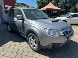 Grau Gebraucht 2008 Subaru Forester SUV | 5.900 €
